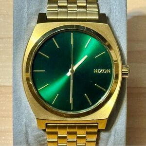 Nixon The Time Teller "Minimal" Sunray Green Dial Gold Surf Men's Analog Watch